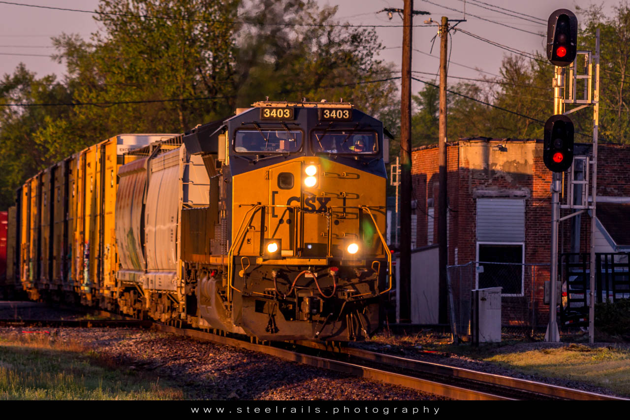 CSXT 3403 GE ET44AH
