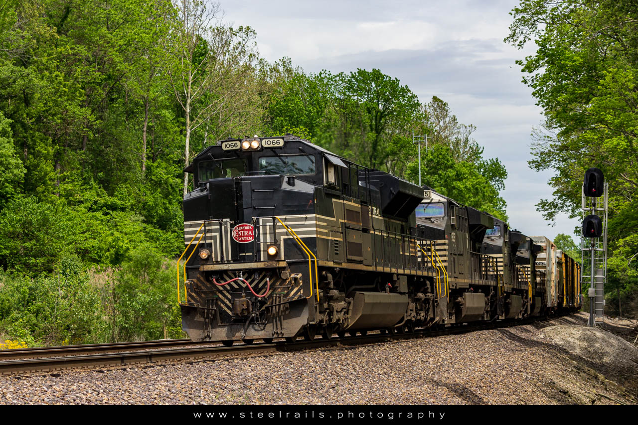 NS 1066 EMD SD70ACe
