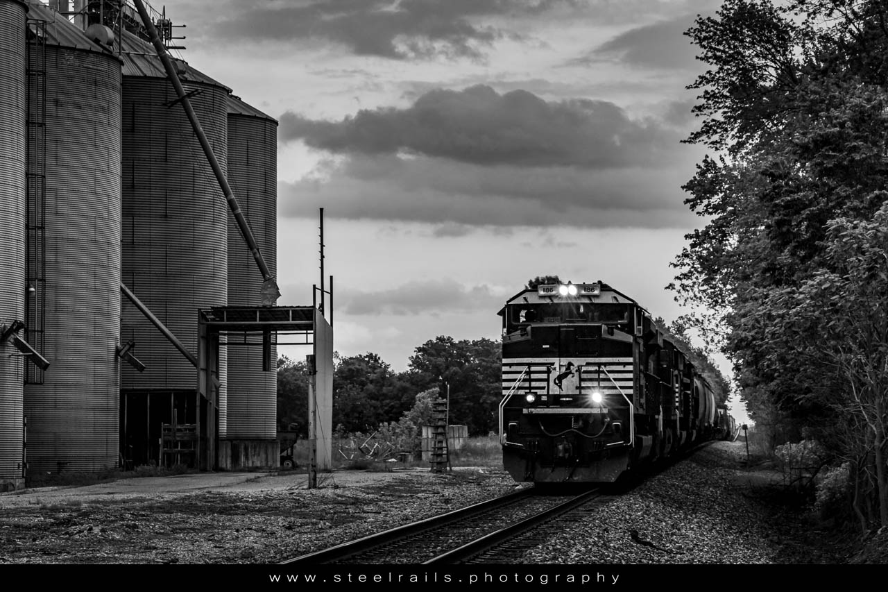 NS 1186 EMD SD70ACe