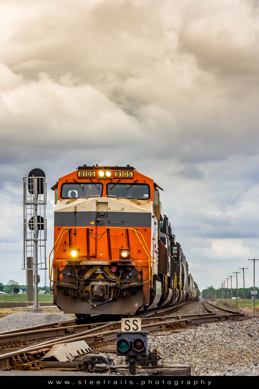 NS 8105 GE ES44AC