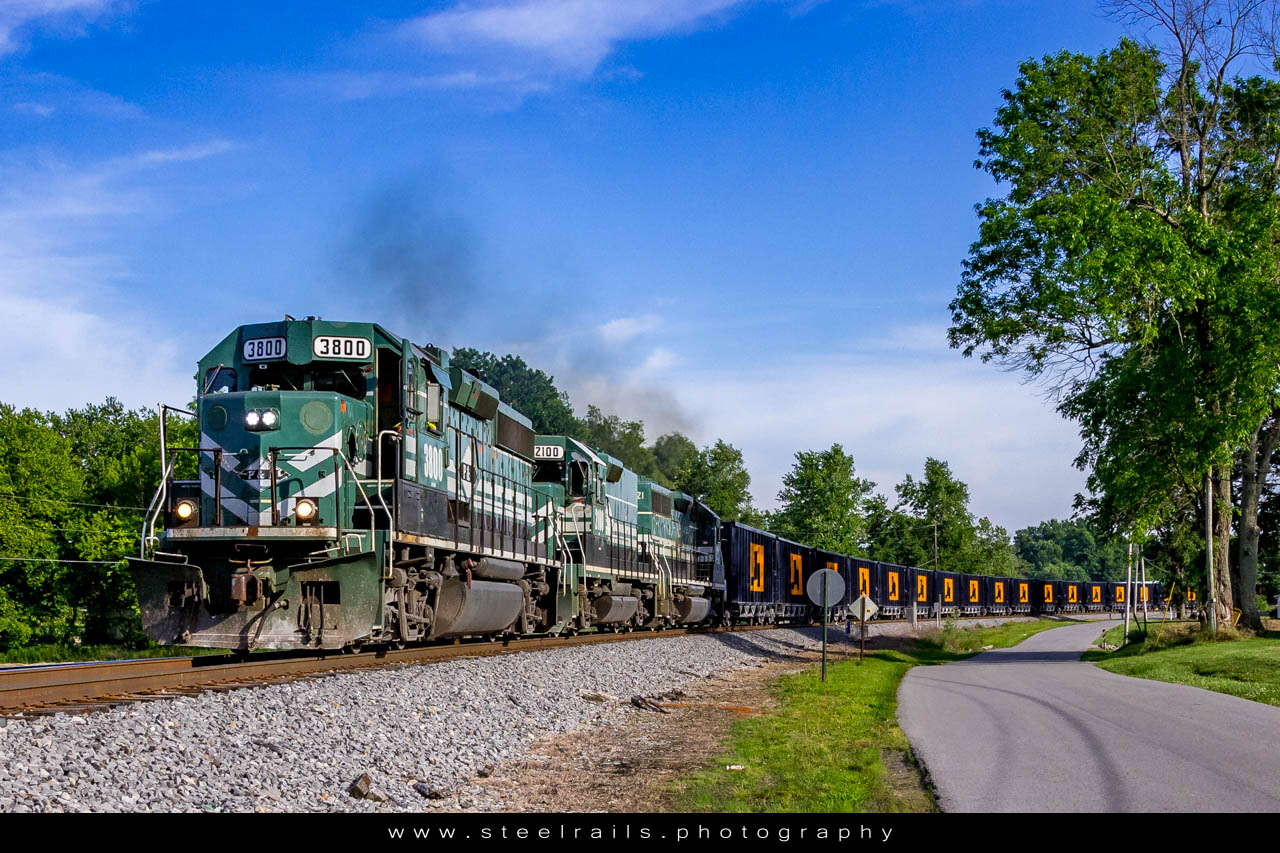 PAL 3800 EMD GP38-2
