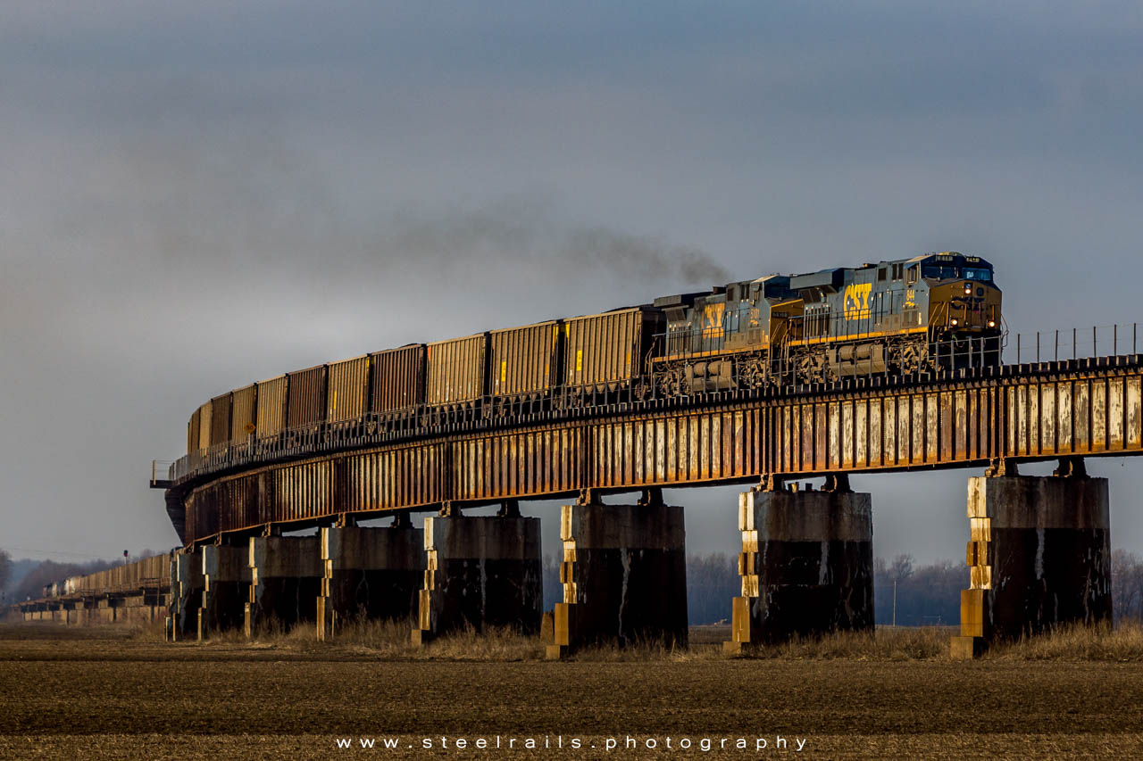 CSXT 844 GE ES44AH