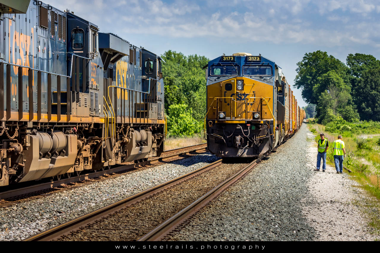 CSXT 3173 GE ES44AH