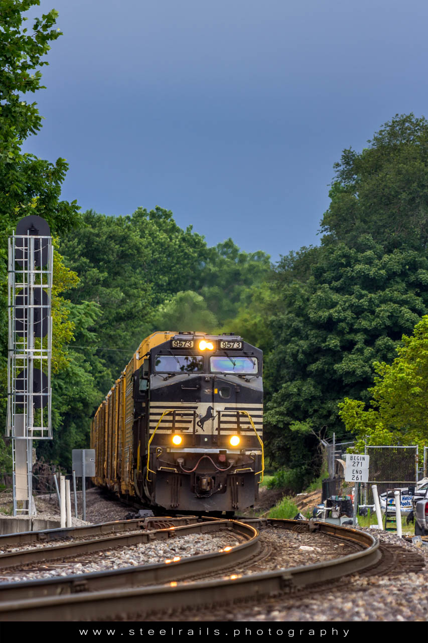 NS 9573 GE C44-9W