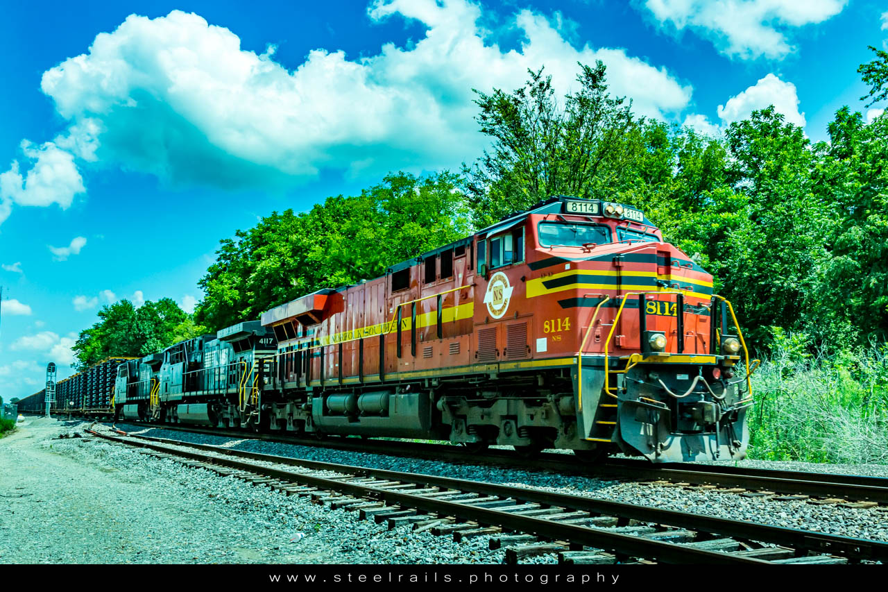 NS 8114 GE ES44AC