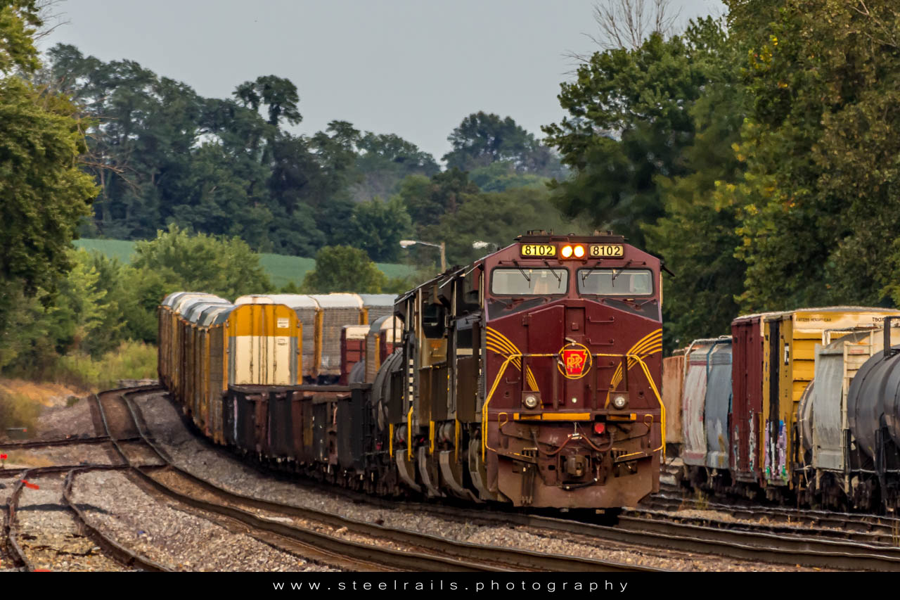 NS 8102 GE ES44AC