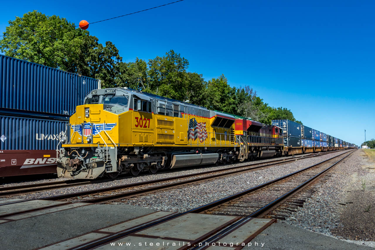 UP 3027 EMD SD70AH-T4