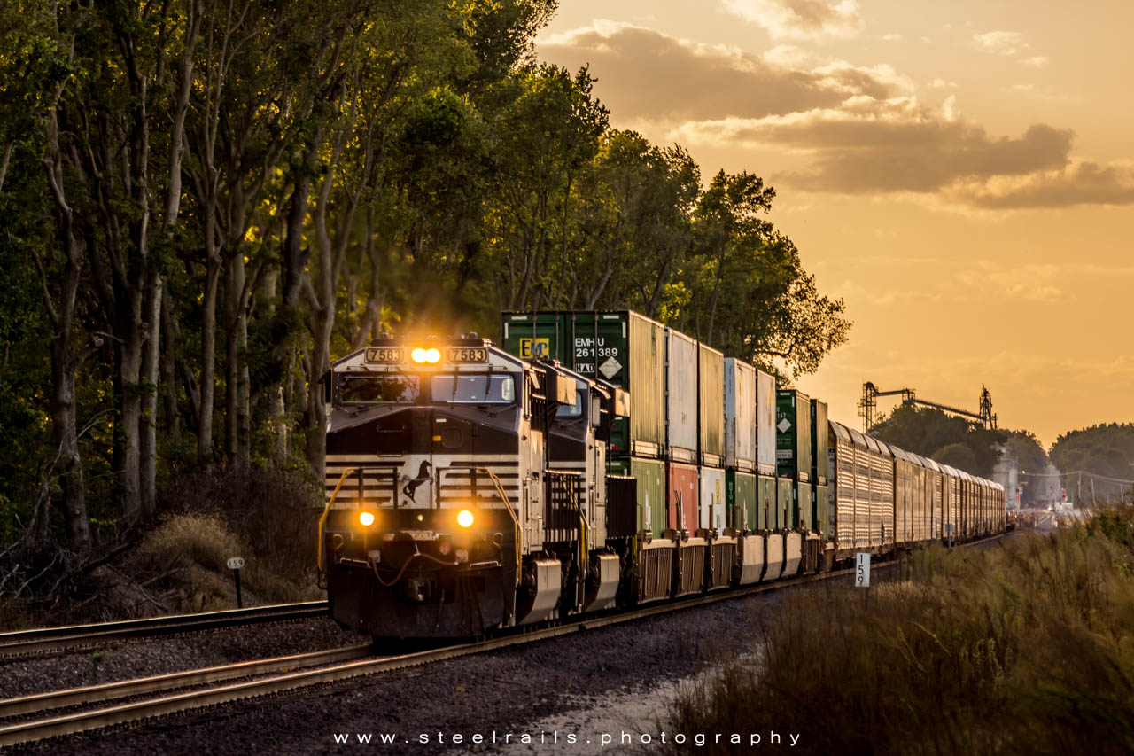 NS 7583 GE ES44DC