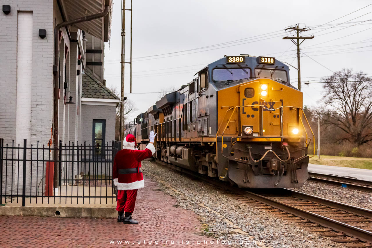 CSXT 3380 GE ET44AH