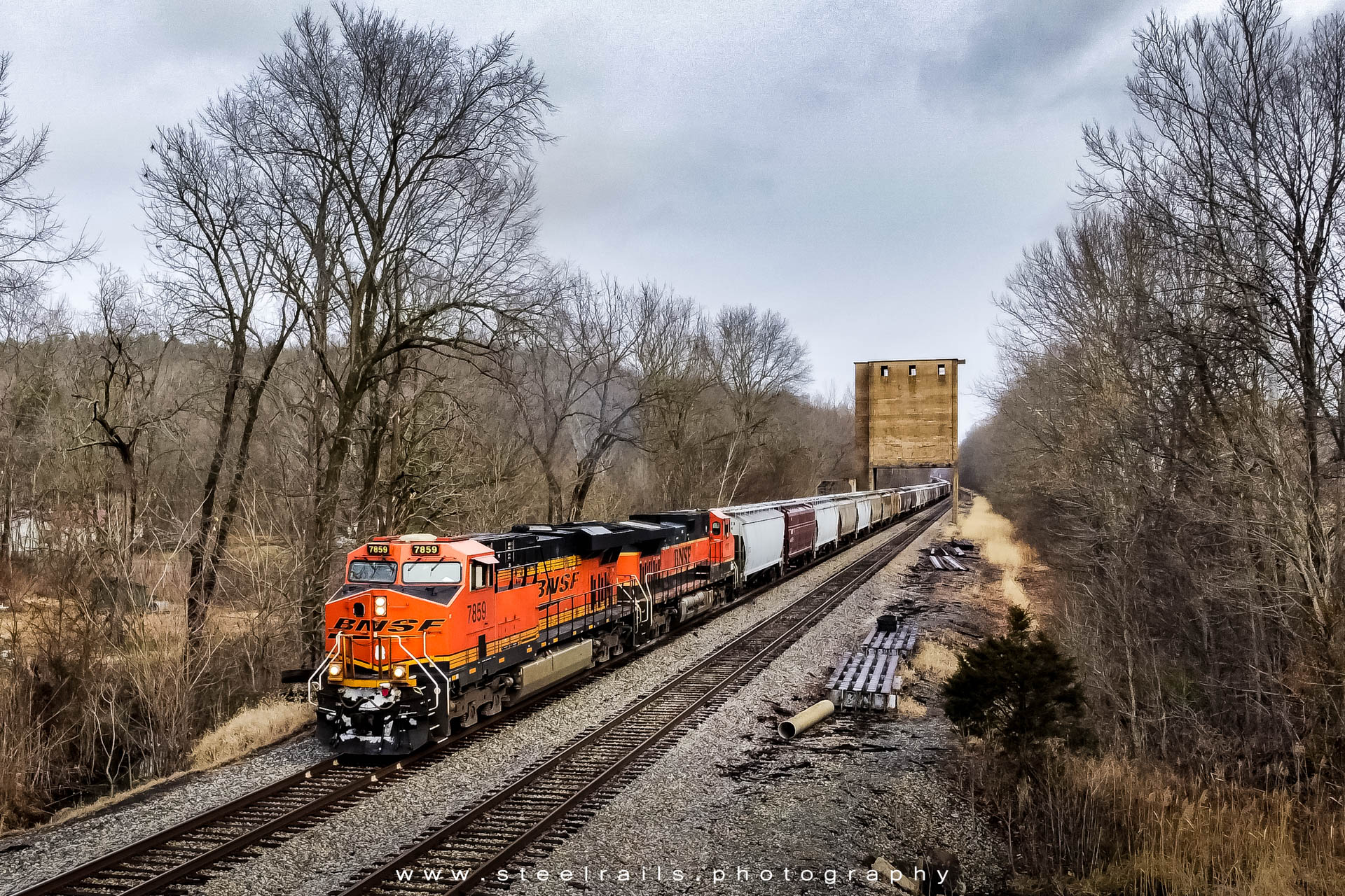 BNSF 7859 GE ES44DC