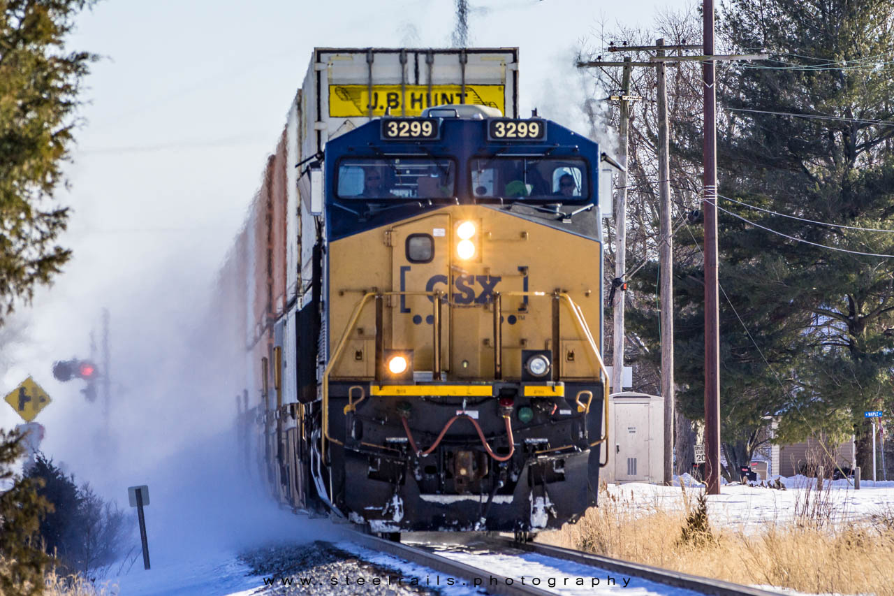 CSXT 3299 GE ET44AH