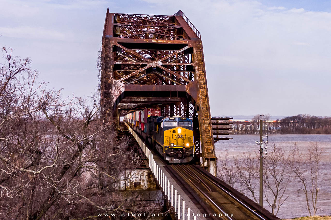 CSXT 3184 GE ES44AC-H