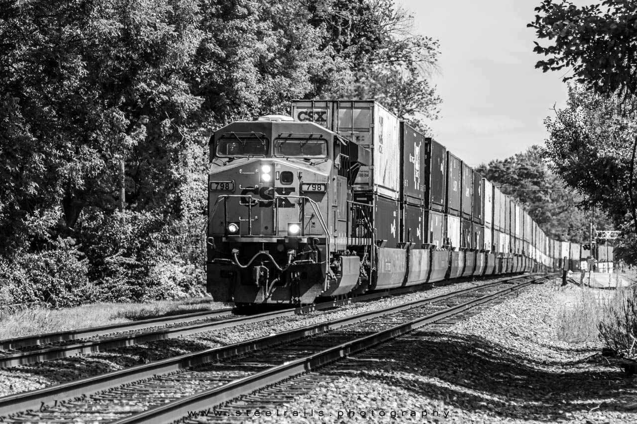 CSXT 798 GE ES44AC-H