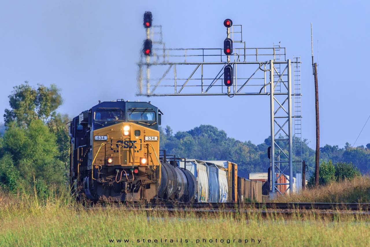 CSXT 534 GE AC44CW