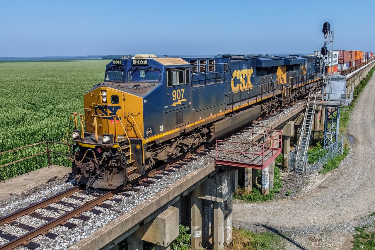 CSXT 907 GE ES44AC-H