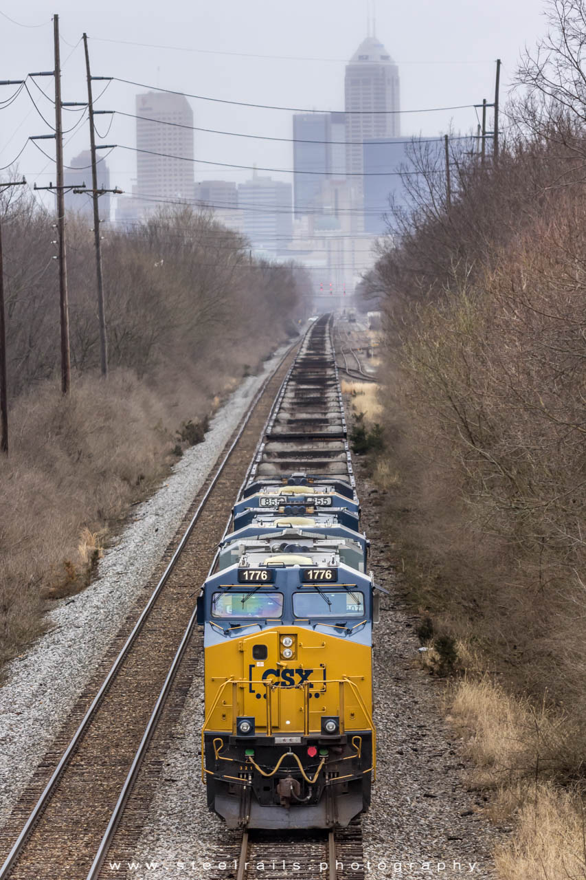 CSXT 1776 GE ES44AC